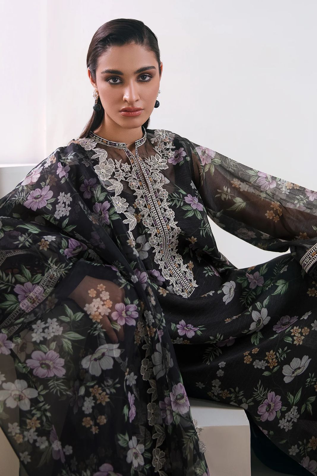 3 Piece - Heavy Embroidered lawn PS-170 | Baroque (Stitched)